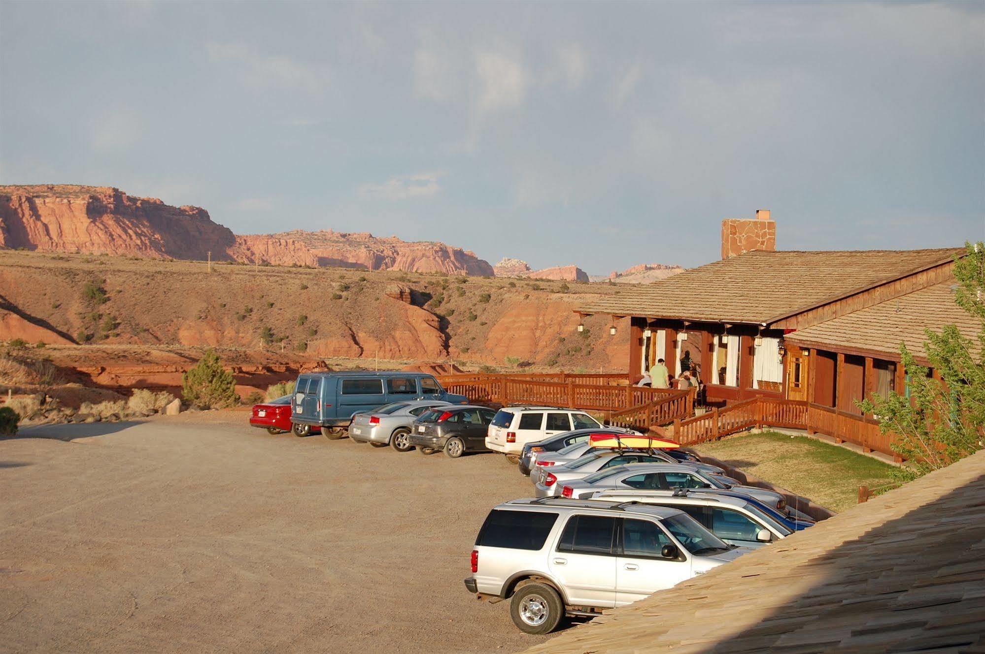 The Rim Rock Inn Torrey Exterior foto